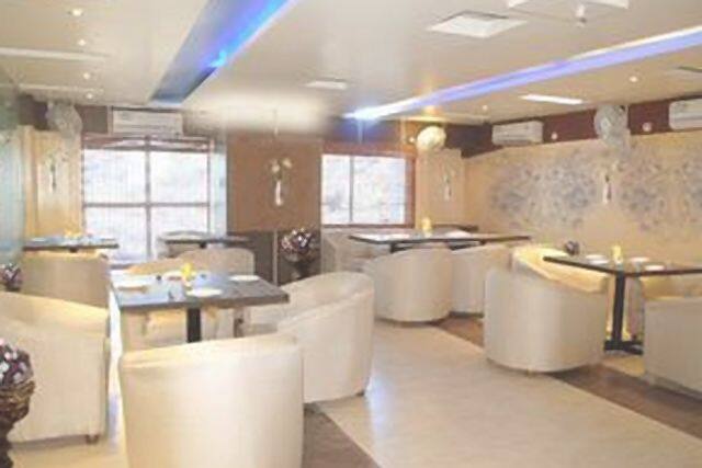 La Casa Hotel, Patna 5